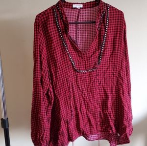 Dressy top with look of Flannel  BUNDLE 5/$25